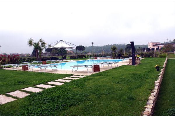 Agriturismo Le Campagnole บาร์โดลิโน ภายนอก รูปภาพ